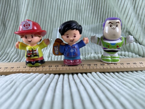Little people fisher - people,